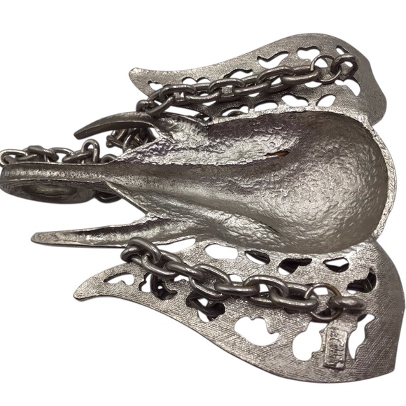 Vintage Signed Celebrity Elephant Necklace, Silver Tone Blue Rhinestone Eyes 70s - Picture 14 of 14